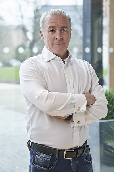 Dr. Gareth Davies